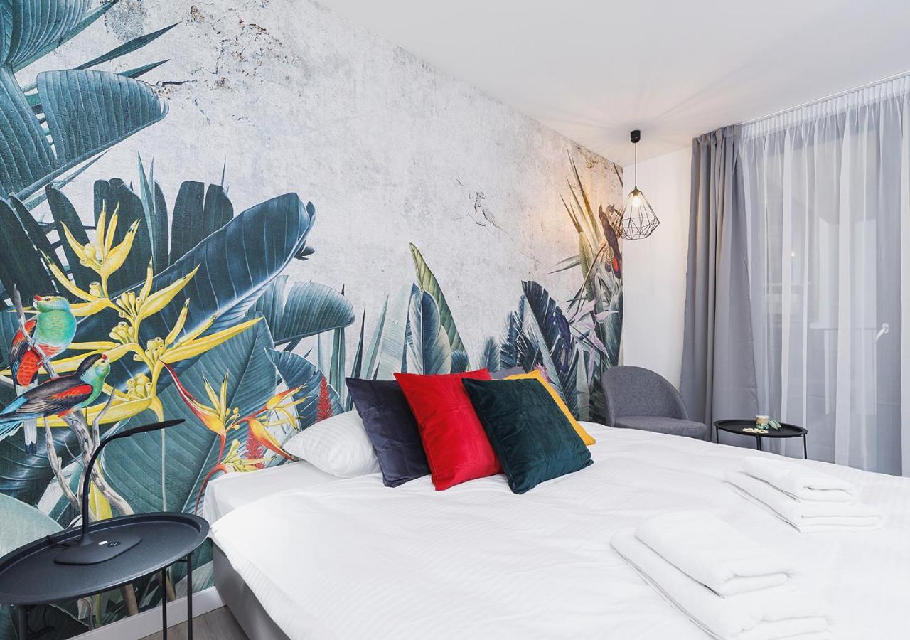 Wow! Aparthotel By Krakowmyplace Εξωτερικό φωτογραφία